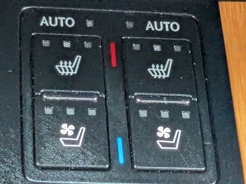 Used 2018 Lexus RX 350 RX 350 w/ Premium Package image 16