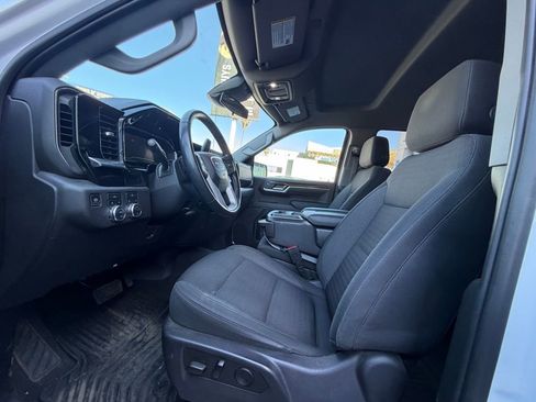 Used 2023 GMC Sierra 1500 Elevation image 7
