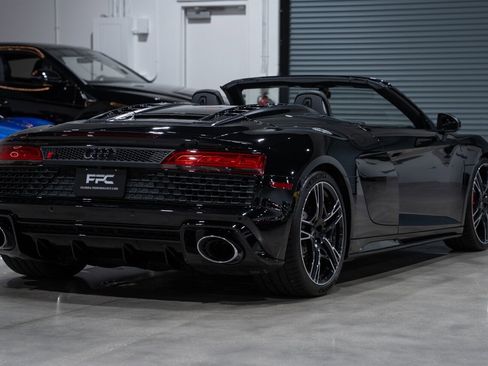 Used 2021 Audi R8 V10 image 6