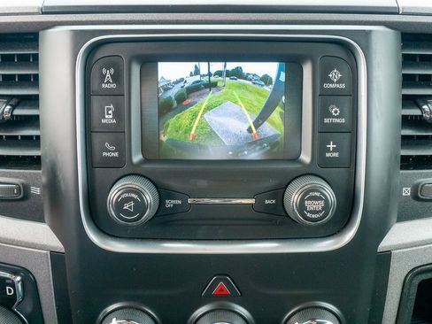 Used 2015 RAM 1500 Express AWD/4WD image 30