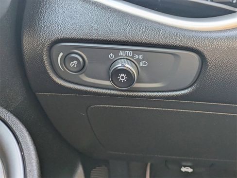 Used 2024 Chevrolet Malibu LT image 26