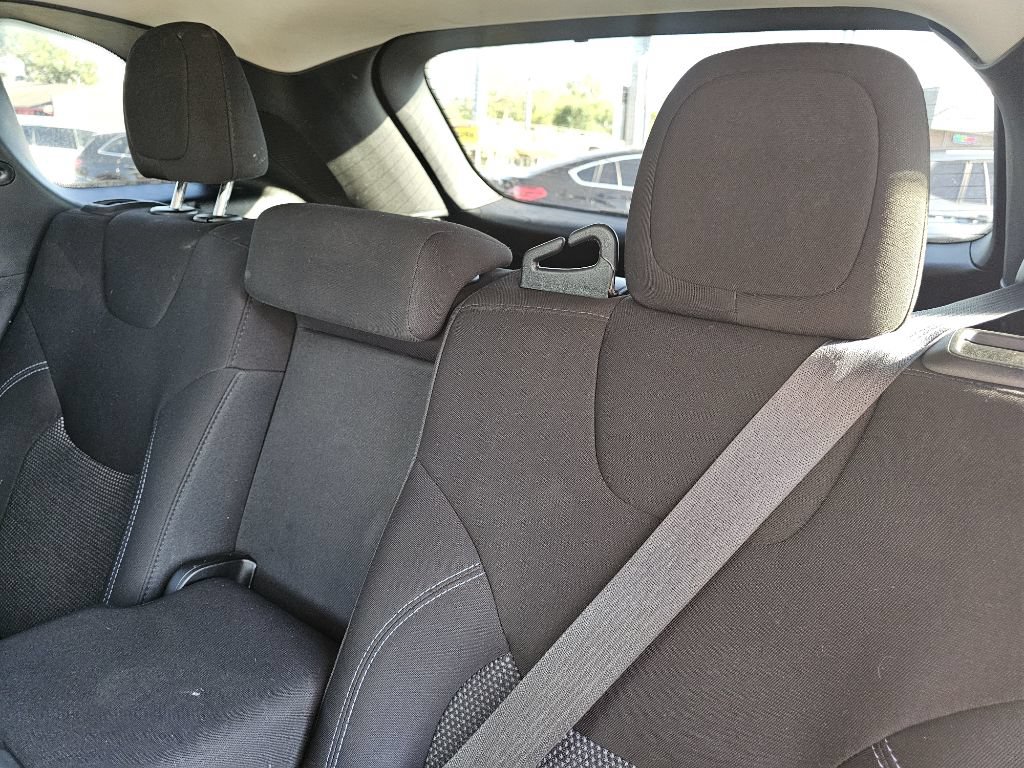 Used 2019 Jeep Cherokee Latitude w/ Popular Appearance Group AWD/4WD image 34