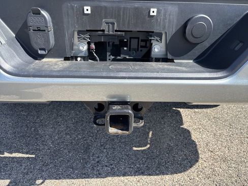 Used 2025 Chevrolet Silverado 1500 RST AWD/4WD image 14