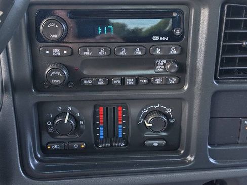 Used 2003 GMC Sierra 1500 SLE w/ Professional Package AWD/4WD image 14