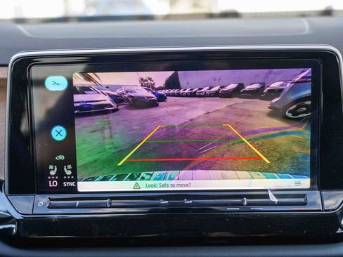 New 2026 Volkswagen Atlas SE image 30