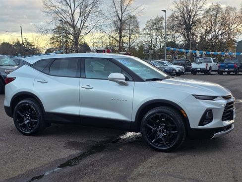 Used 2022 Chevrolet Blazer LT image 29