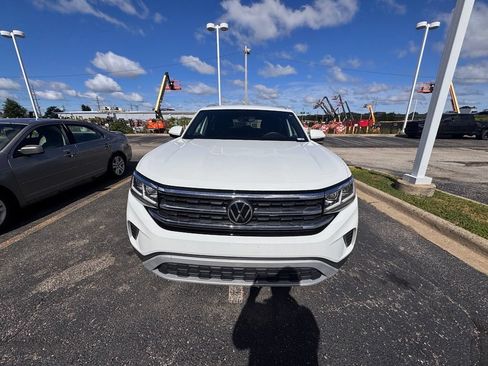 Used 2022 Volkswagen Atlas Cross Sport SE AWD/4WD image 8