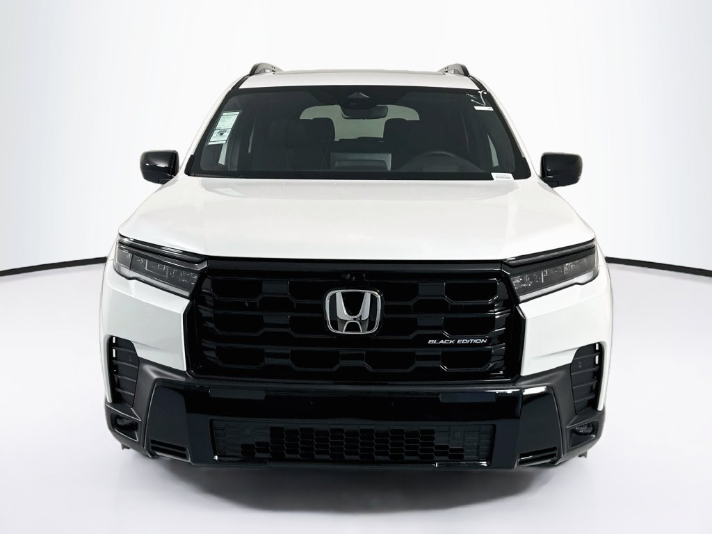 New 2026 Honda Pilot Black Edition image 2