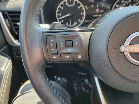 Certified 2023 Nissan Rogue SL w/ SL Premium Package AWD/4WD image 32