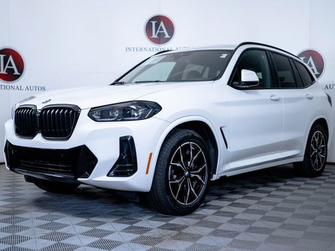 Certified 2023 BMW X3 xDrive30i w/ M Sport Package AWD/4WD image 3