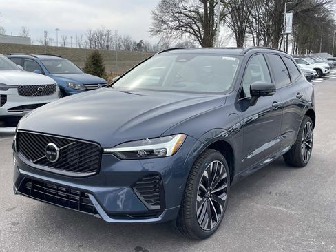 New 2026 Volvo XC60 T8 Ultra w/ Protection Package Premier image 3