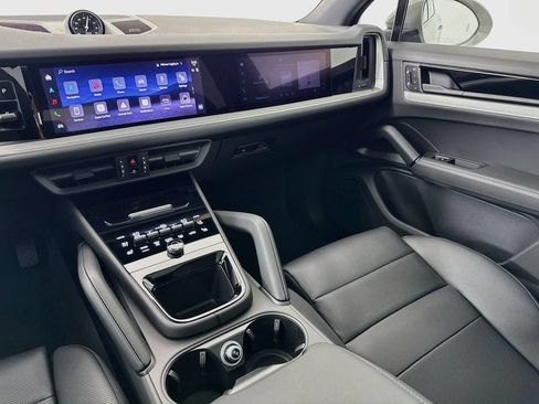 New 2026 Porsche Cayenne AWD/4WD image 26