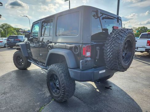 Used 2017 Jeep Wrangler Unlimited Sport w/ Quick Order Package 24S AWD/4WD image 6