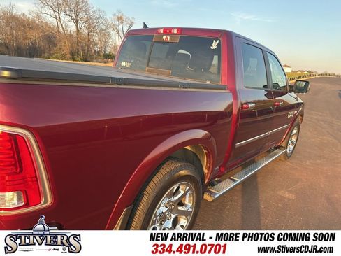 Used 2017 RAM 1500 Laramie w/ Convenience Group image 5