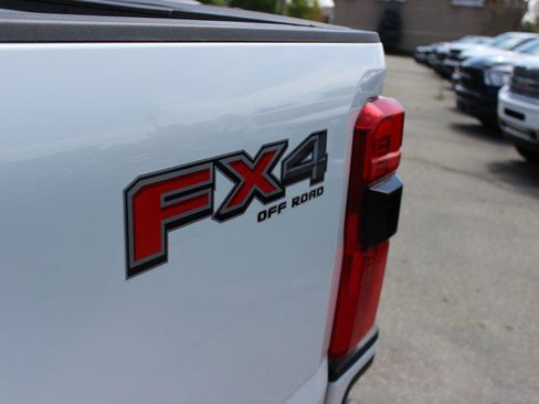 Used 2025 Ford F350 Platinum AWD/4WD image 4