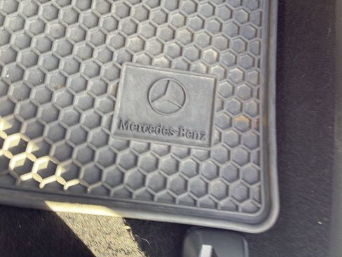 Used 2019 Mercedes-Benz GLA 250 4MATIC image 22