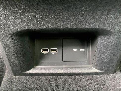 Used 2021 Volkswagen Atlas SE w/ Towing Package image 34