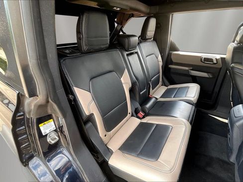 Used 2021 Ford Bronco Wildtrak AWD/4WD image 25