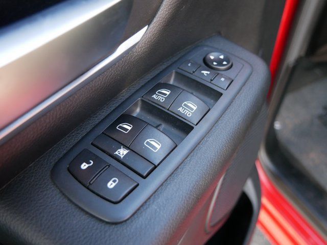 Used 2020 RAM 1500 Big Horn AWD/4WD image 18