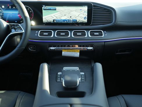 New 2026 Mercedes-Benz GLE 450 4MATIC image 26