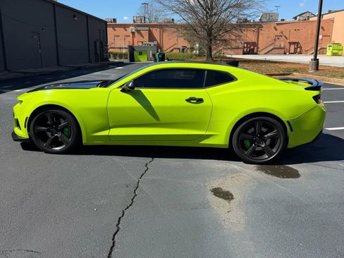 Used 2016 Chevrolet Camaro SS image 6