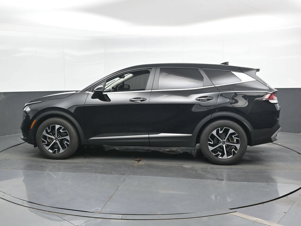 Used 2023 Kia Sportage EX FWD image 8