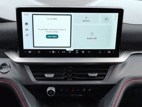 Certified 2025 Ford Explorer ST-Line image 18