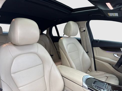 Used 2020 Mercedes-Benz GLC 300 4MATIC Coupe w/ Parking Assistance Package image 38