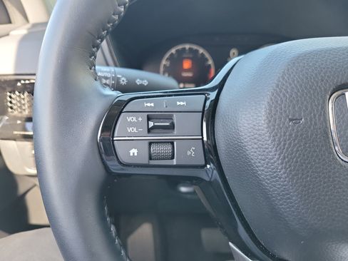 Used 2025 Honda CR-V EX-L image 29