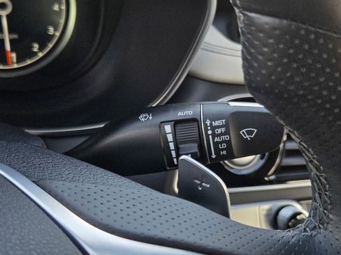 Used 2023 Genesis G70 3.3T w/ Sport Prestige Package image 25