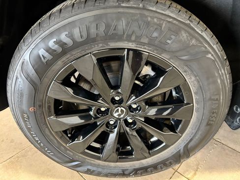 Certified 2025 MAZDA CX-50 AWD 2.5 S w/ Premium Package image 10