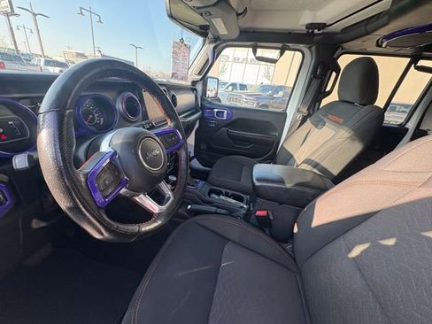 Used 2021 Jeep Gladiator Mojave image 12