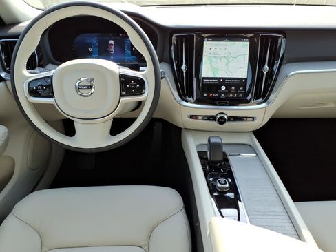New 2026 Volvo V60 B5 Cross Country Plus w/ Protection Package Premier AWD/4WD image 13
