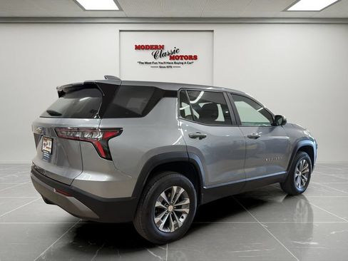 Used 2025 Chevrolet Equinox LT AWD/4WD image 8