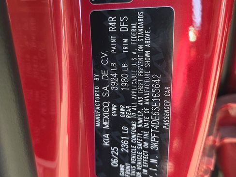 New 2025 Kia K4 LXS image 27