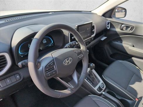 New 2026 Hyundai Venue SEL image 3