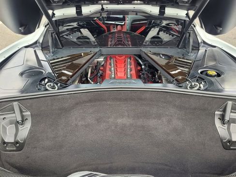 Used 2021 Chevrolet Corvette Stingray Premium Cpe w/ Z51 Performance Package RWD image 9