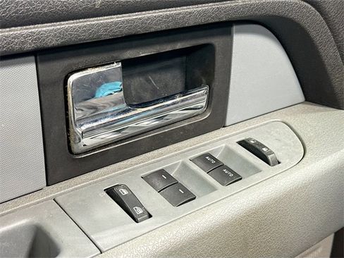 Used 2013 Ford F150 XLT w/ Luxury Equipment Group image 19