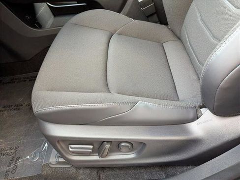 New 2026 Subaru Uncharted Premium FWD image 4