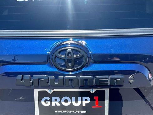 Used 2023 Toyota 4Runner SR5 Premium w/ Moonroof Package AWD/4WD image 30