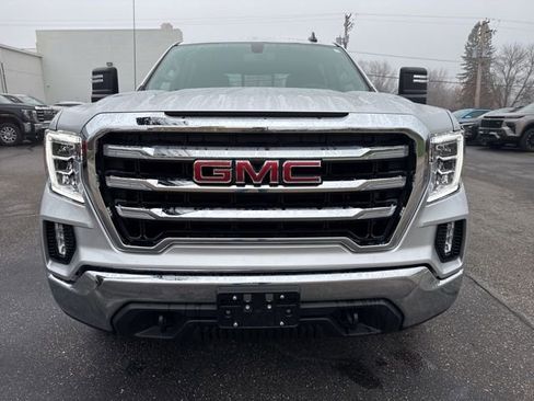 Used 2021 GMC Sierra 1500 SLE w/ X31 Off-Road Package image 8