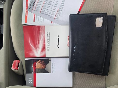 Used 2010 Toyota Camry LE image 43