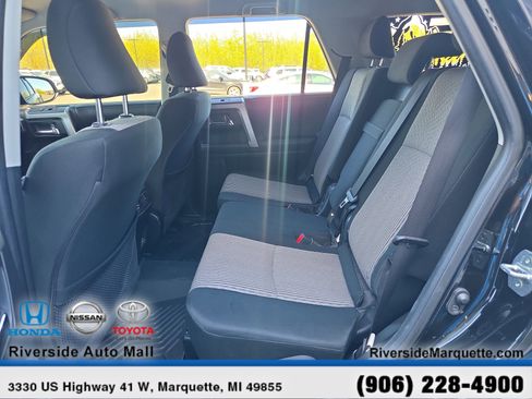 Used 2024 Toyota 4Runner SR5 AWD/4WD image 24