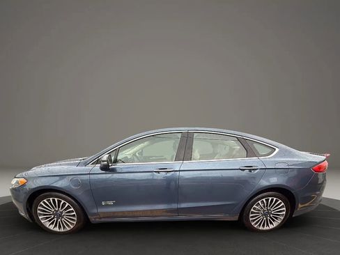 Used 2018 Ford Fusion Energi Titanium image 8