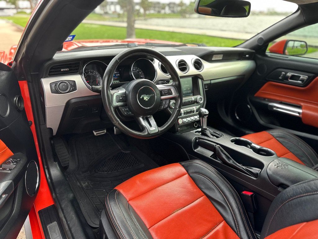Used 2015 Ford Mustang GT Premium RWD image 15