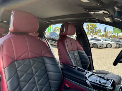 Used 2023 BMW 740i w/ Parking Assistance Package RWD image 20