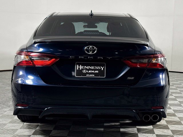 Used 2021 Toyota Camry SE FWD image 5
