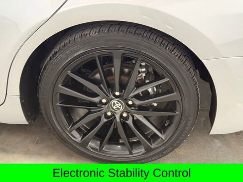 Used 2024 Toyota Camry XSE image 7