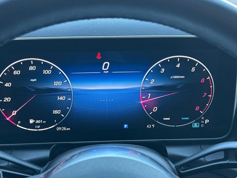 Certified 2025 Mercedes-Benz GLC 300 4MATIC image 24