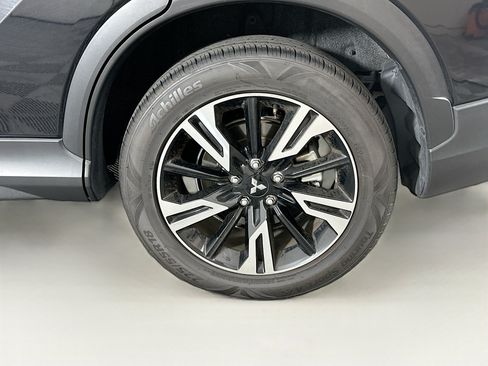 Used 2024 Mitsubishi Eclipse Cross SE AWD/4WD image 11